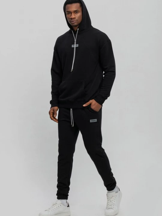 Foto van product Tom Barron Trainingspak zwart