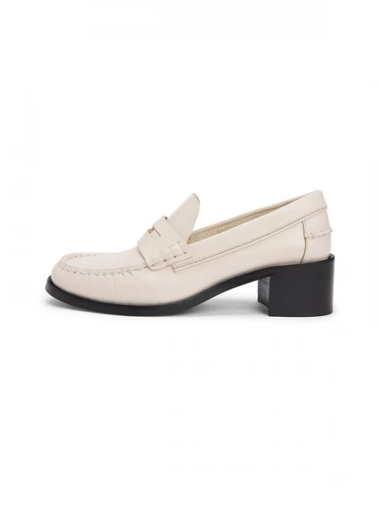 Foto van product TOMMY HILFIGER Instappers crème