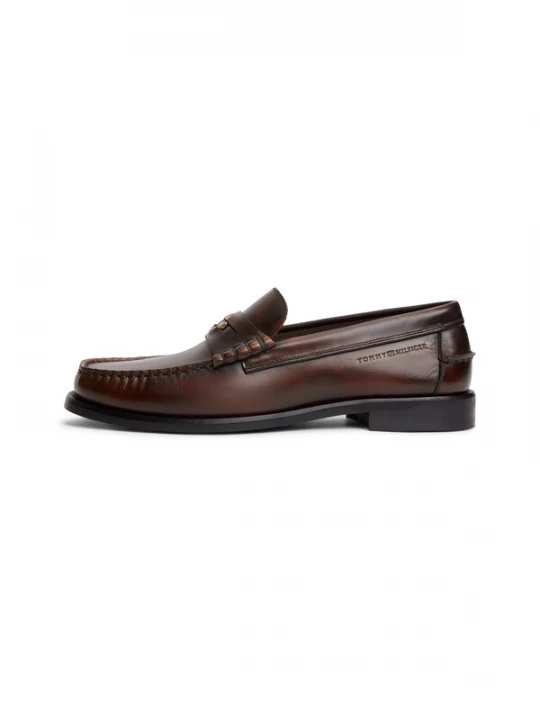 Foto van product TOMMY HILFIGER Instappers donkerbruin