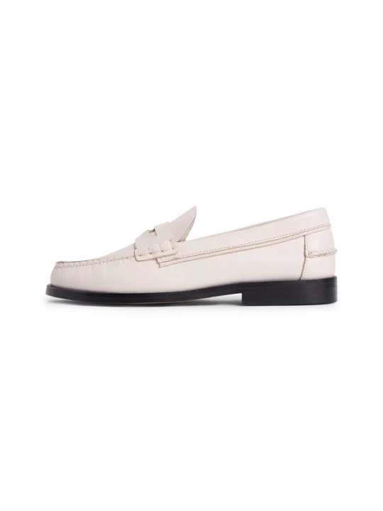 Foto van product TOMMY HILFIGER Mocassins 'PENNY' lichtbeige