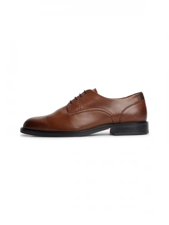 Foto van product TOMMY HILFIGER Veterschoen 'CORPORATE' bruin