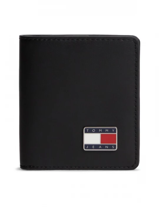 Foto van product Tommy Jeans Portemonnee 'HERITAGE' marine / kersrood / zwart / wit