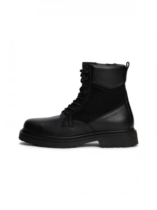 Foto van product Tommy Jeans Veterlaarzen zwart