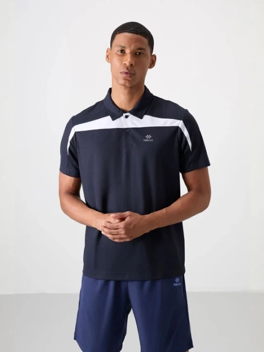 Foto van product Tommy Life Functioneel shirt marine / wit