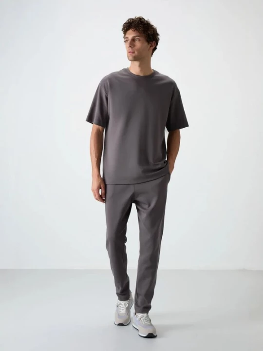 Foto van product Tommy Life Joggingpak antraciet