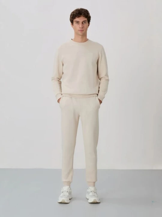 Foto van product Tommy Life Joggingpak beige