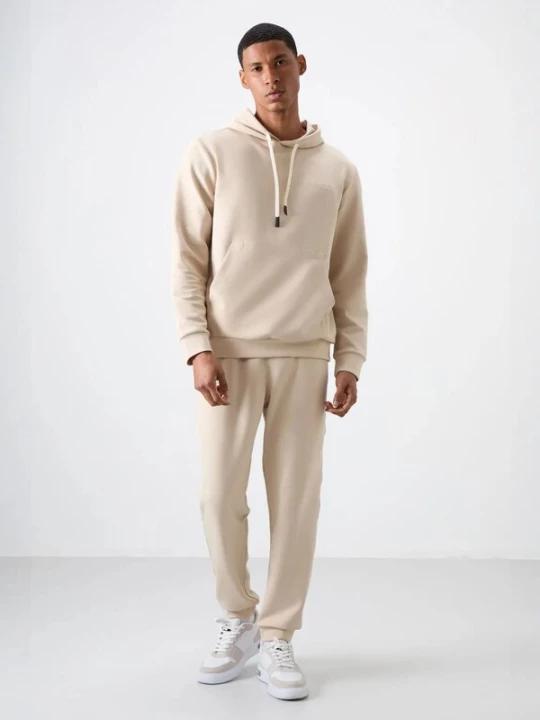 Foto van product Tommy Life Joggingpak beige