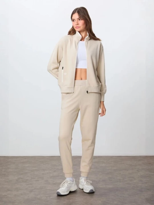 Foto van product Tommy Life Joggingpak beige