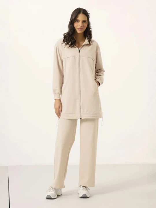 Foto van product Tommy Life Joggingpak beige