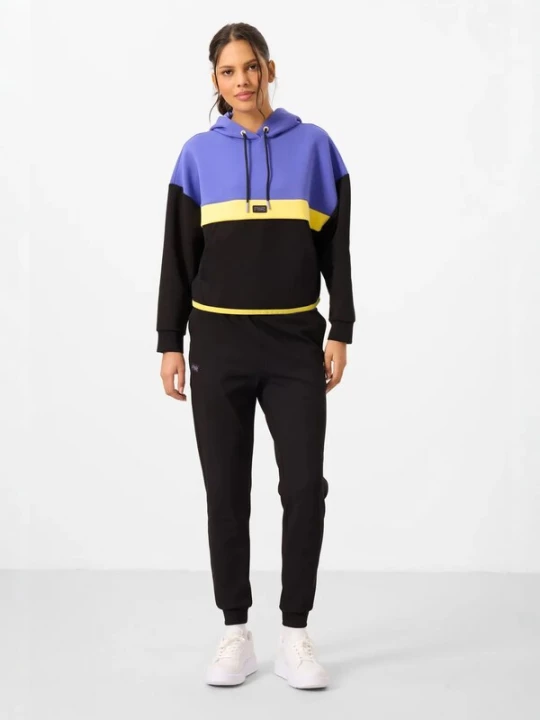 Foto van product Tommy Life Joggingpak citroengeel / lila / zwart