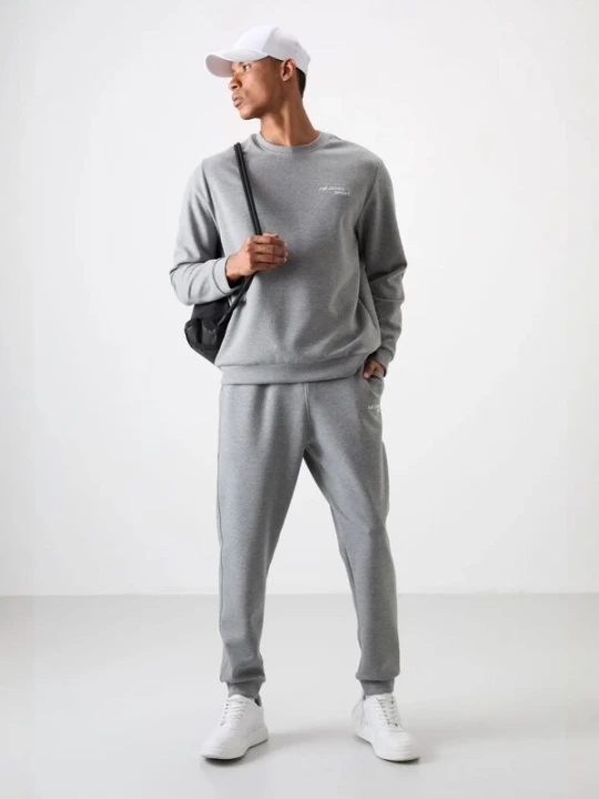Foto van product Tommy Life Joggingpak grijs