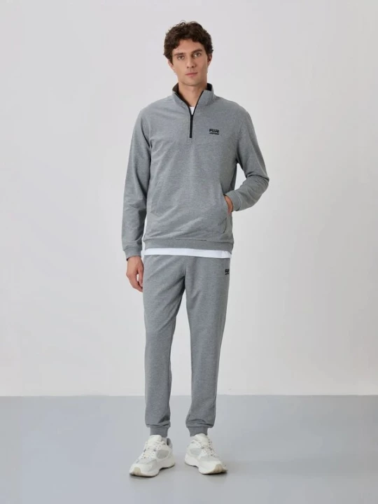 Foto van product Tommy Life Joggingpak grijs