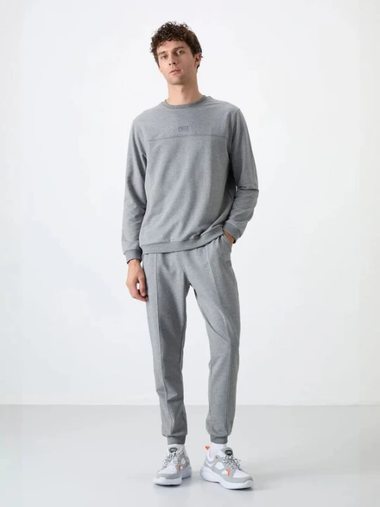 Foto van product Tommy Life Joggingpak grijs