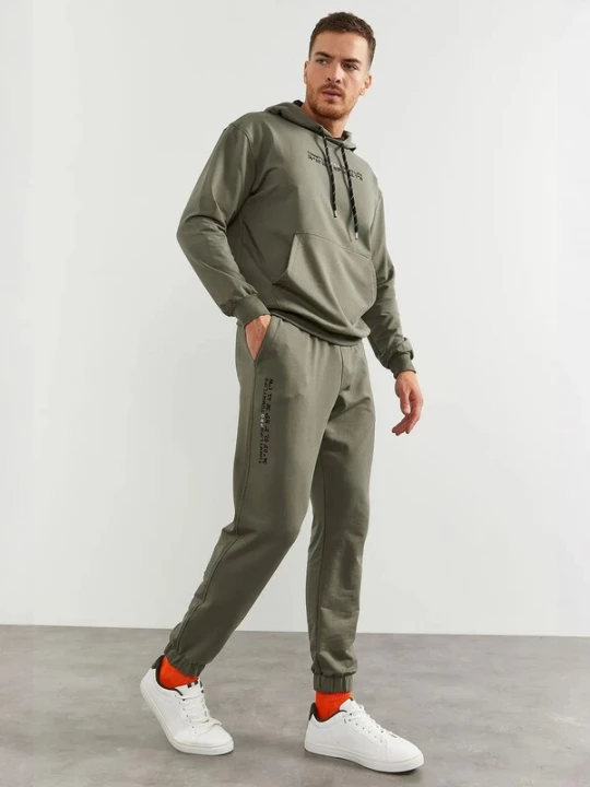 Foto van product Tommy Life Joggingpak kaki