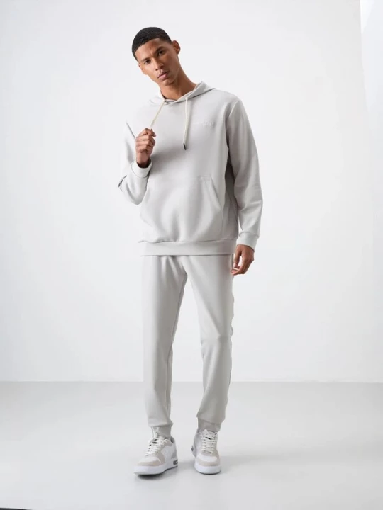 Foto van product Tommy Life Joggingpak lichtgrijs