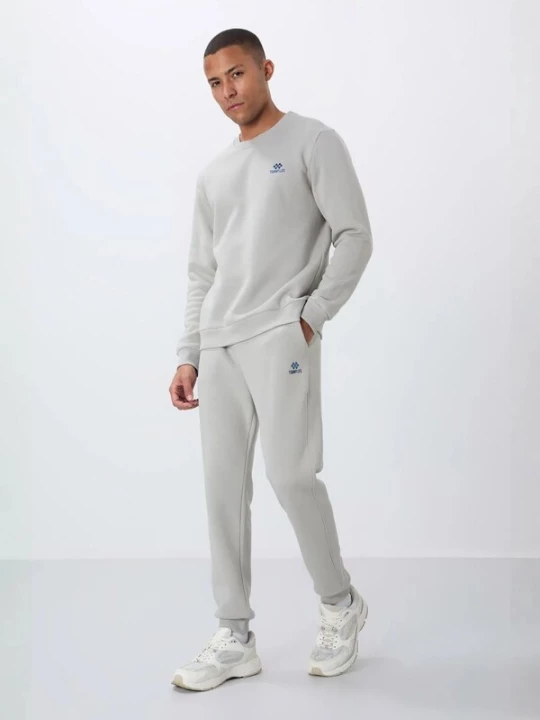 Foto van product Tommy Life Joggingpak lichtgrijs