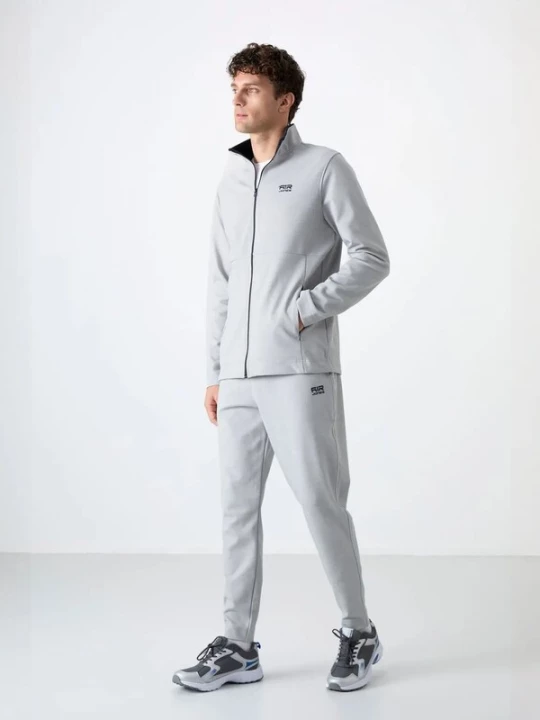 Foto van product Tommy Life Joggingpak lichtgrijs