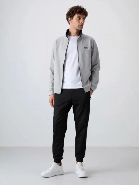 Foto van product Tommy Life Joggingpak lichtgrijs