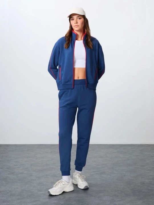 Foto van product Tommy Life Joggingpak marine