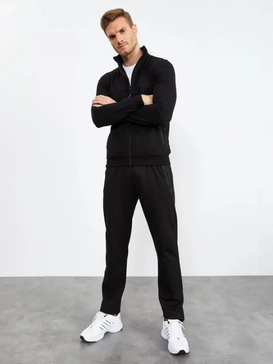 Foto van product Tommy Life Joggingpak zwart
