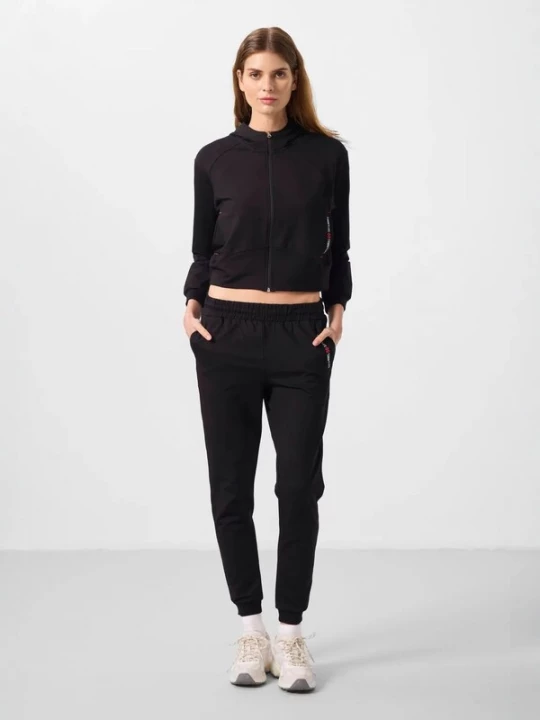 Foto van product Tommy Life Joggingpak zwart