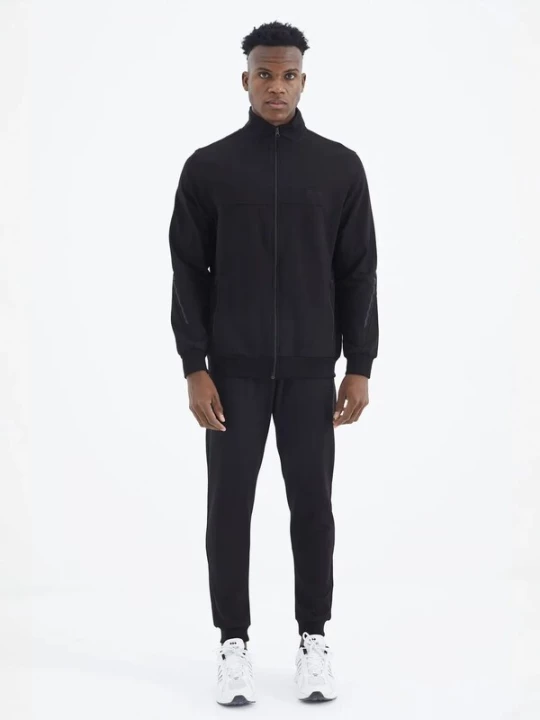 Foto van product Tommy Life Joggingpak zwart