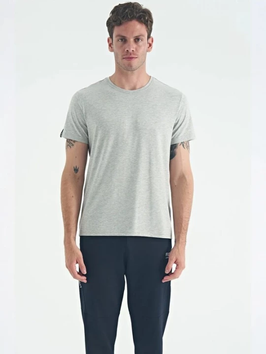 Foto van product Tommy Life Shirt lichtgrijs