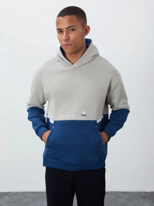 Foto van product Tommy Life Sweatshirt blauw / lichtgrijs / wit