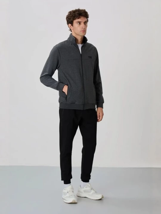 Foto van product Tommy Life Trainingspak antraciet