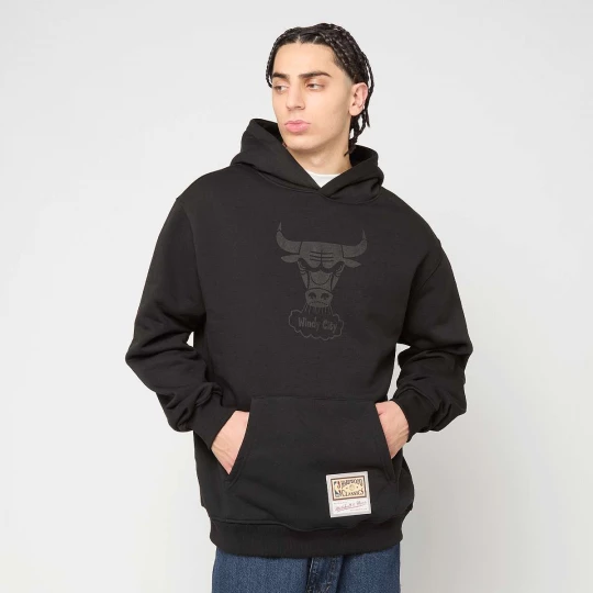 Foto van product Tonal Logo Hoodie Chicago Bulls Mitchell & Ness zwart