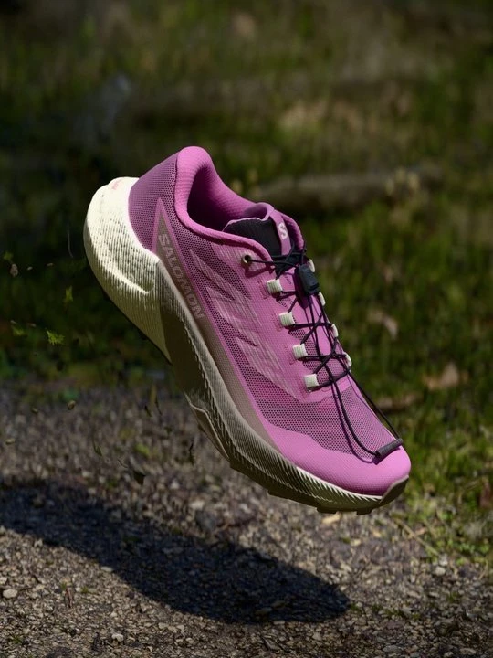 Foto van product Trail hardloopschoenen Salomon donkerroze
