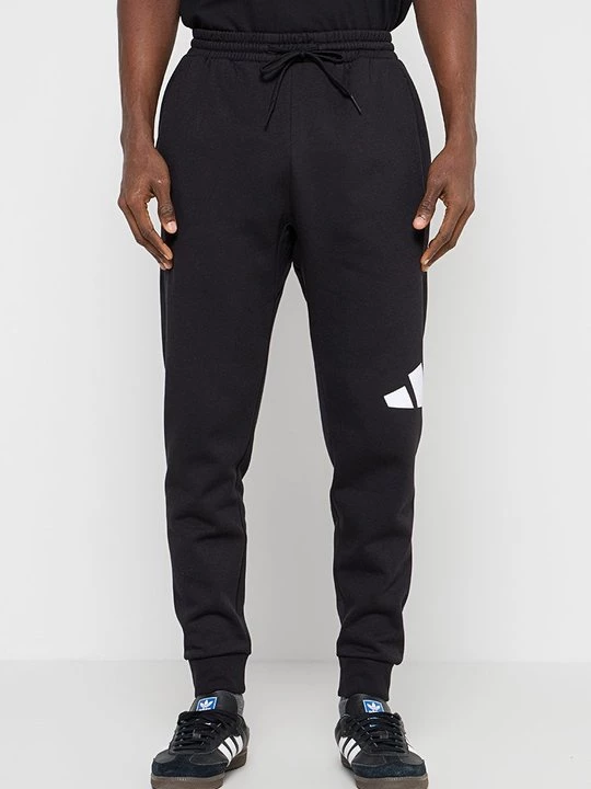 Foto van product Trainingsbroek Adidas zwart