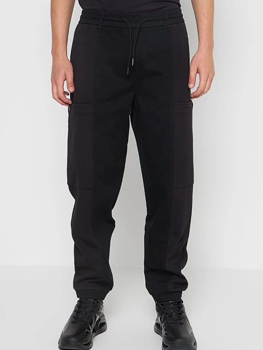 Foto van product Trainingsbroek Armani Exchange zwart
