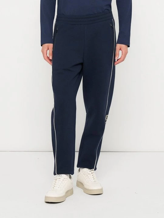 Foto van product Trainingsbroek EA7 Emporio Armani donkerblauw
