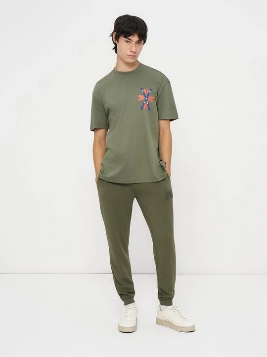 Foto van product Trainingsbroek EA7 Emporio Armani lichtgroen