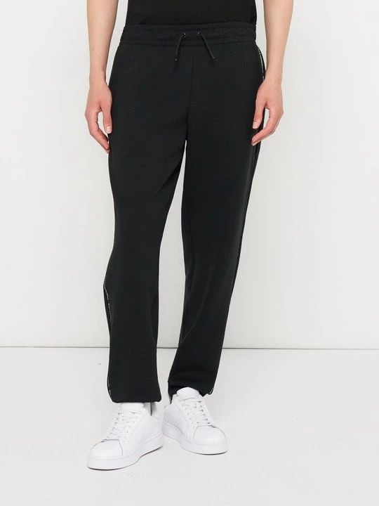 Foto van product Trainingsbroek EA7 Emporio Armani zwart