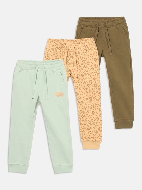 Foto van product Trainingsbroek Friboo By Zalando olijfgroen