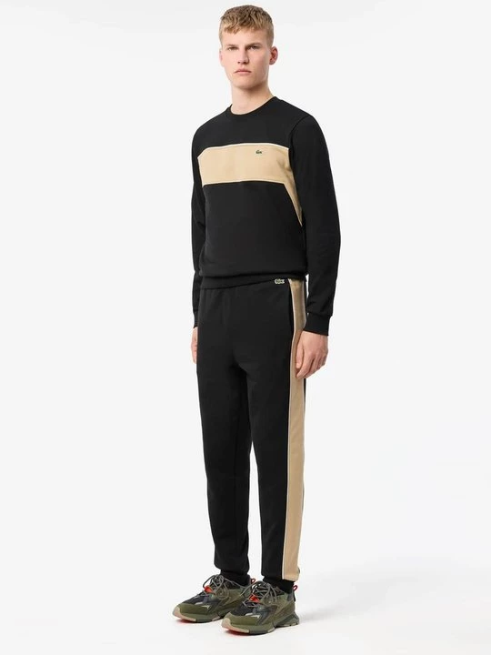Foto van product Trainingsbroek Lacoste zwart
