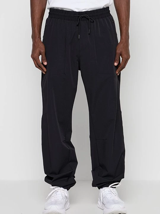Foto van product Trainingsbroek Lacoste zwart
