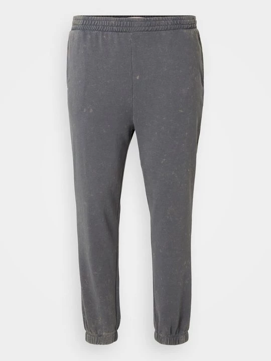 Foto van product Trainingsbroek ONLY Carmakoma grijs