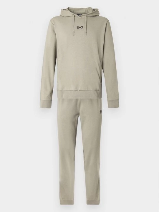 Foto van product Trainingspak EA7 Emporio Armani zandkleur