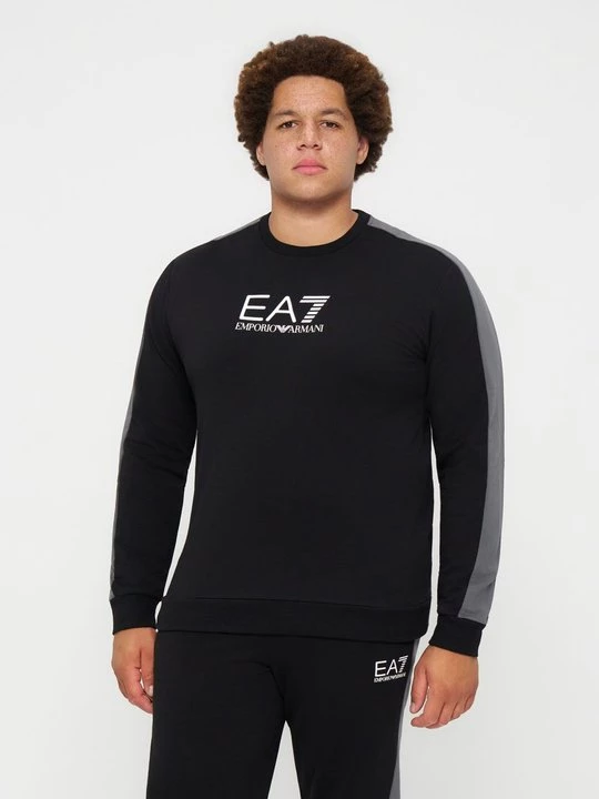 Foto van product Trainingspak EA7 Emporio Armani zwart