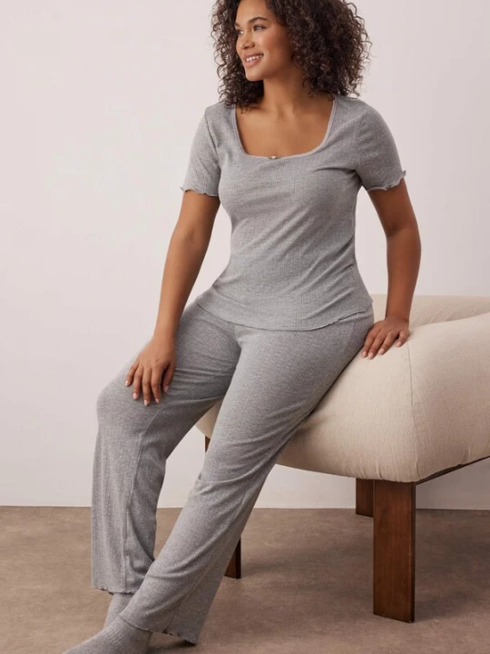 Foto van product Trendyol Curve Pyjama grijs