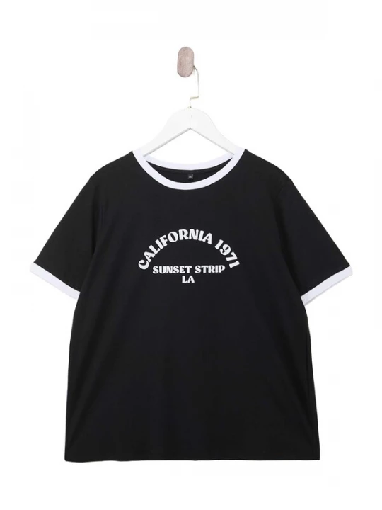 Foto van product Trendyol Curve Shirt zwart / wit