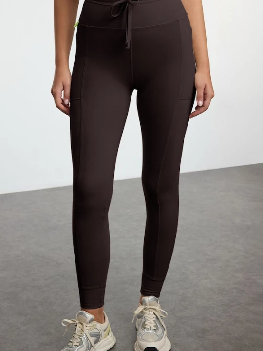 Foto van product Trendyol Leggings donkerbruin