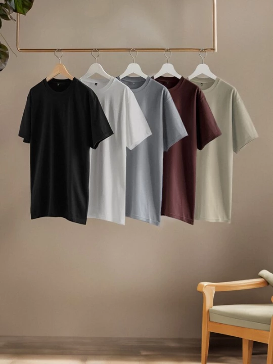 Foto van product Trendyol Shirt beige / lichtgrijs / wijnrood / zwart / wit