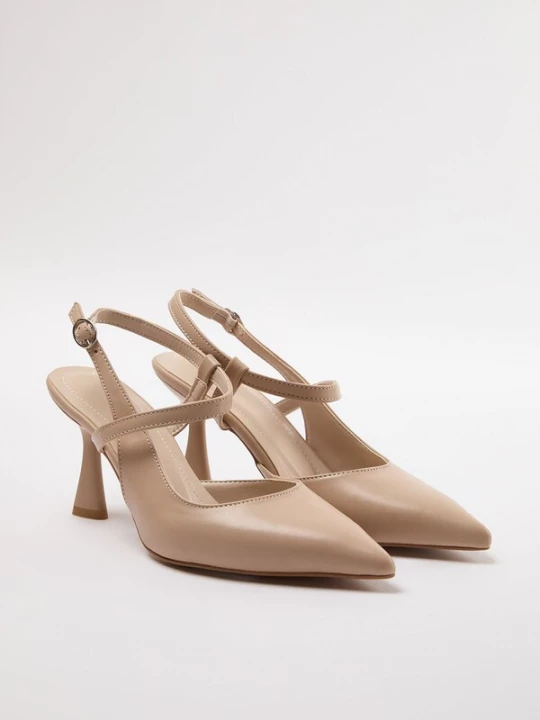 Foto van product Trendyol Slingpumps 'Classic' beige