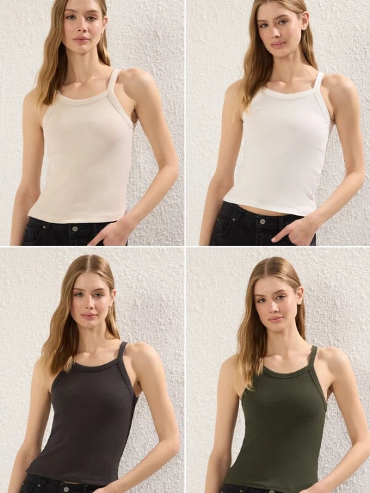 Foto van product Trendyol Top crème / antraciet / kaki / wit