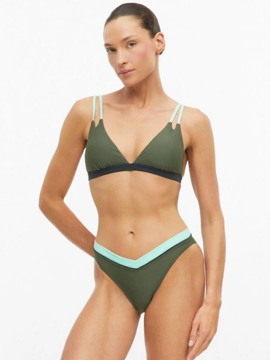Foto van product Triangelbikinitop met colour blocks s.Oliver