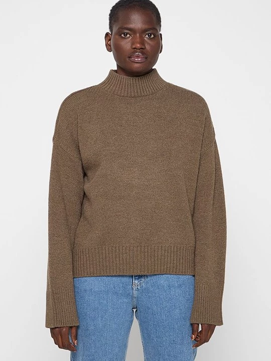 Foto van product Trui LeGer bruin
